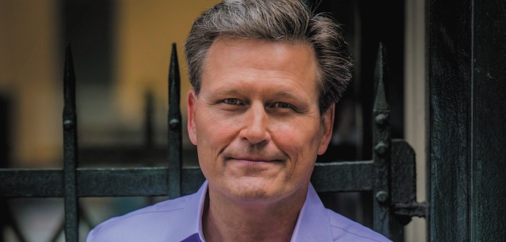 David-Baldacci_credit-Guy-Bell-GBPhotos.com_-1.jpg